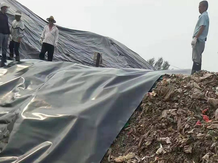 在垃圾填埋場中采用什么規格的土工膜?